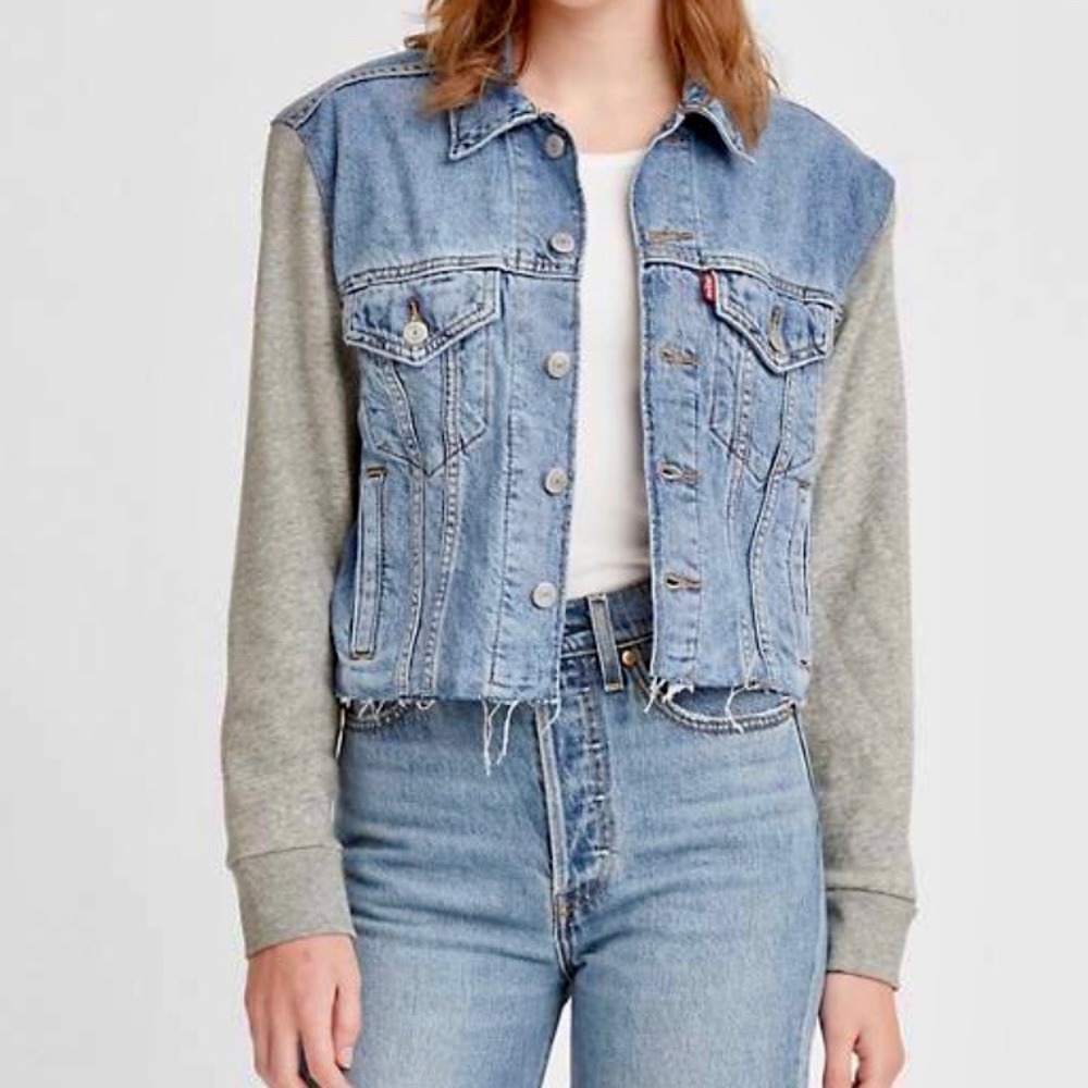 Levi Strauss Denim Jacket Trucker hooded Gray Sleeve Crop Raw Hem‎ Size Small
